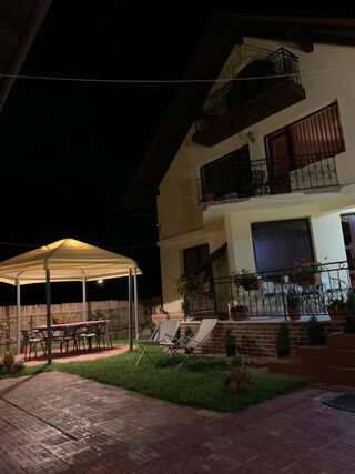 Гостевой дом Pensiunea M&M Бран-4